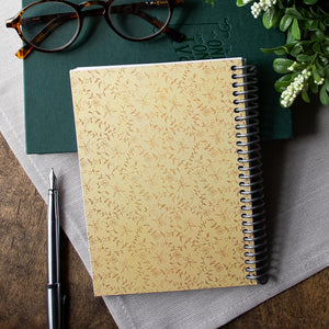 Louisa May Alcott Reading Journal: Floral Victorian Book Log